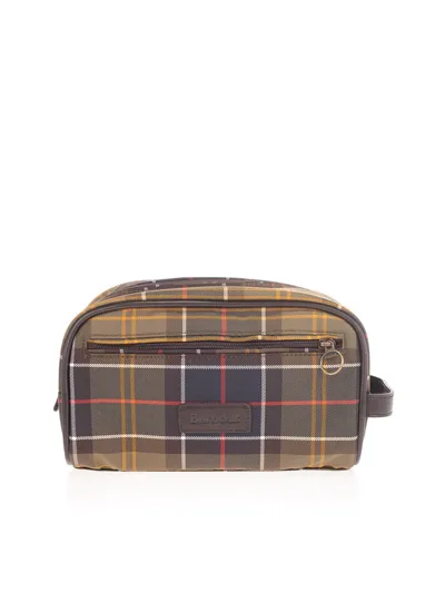 Barbour Tartan Washbag In Multi