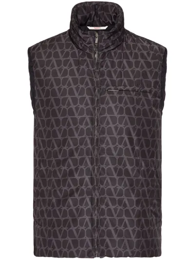 Valentino Men's Nylon Vest With Toile Iconographe Print In Black