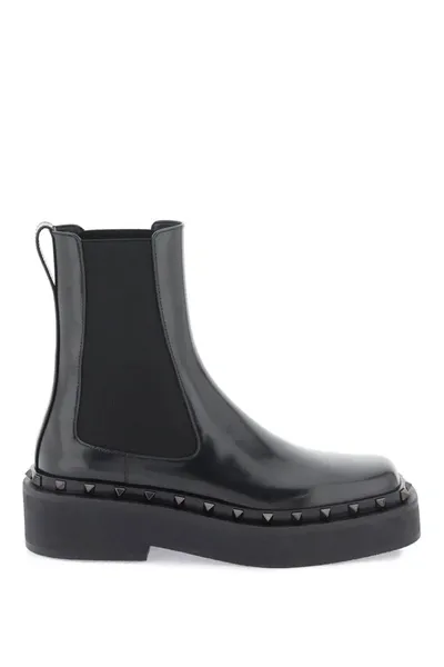 Valentino Garavani Rockstud M-way Leather Boots In Black