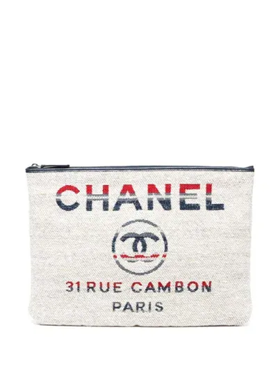 Pre-owned Chanel 2018-2019 Rue Cambon Clutch Bag In Neutrals