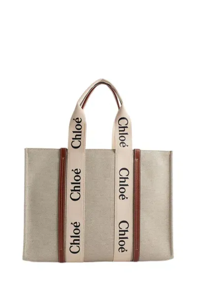 Chloé Large Woody Tote Bag In Neutral