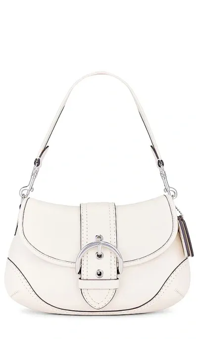 Coach Soho Tasche Aus Regenerativem Leder In 粉笔白