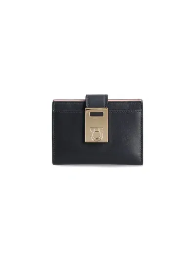 Ferragamo Hug Logo Card Holder In Black