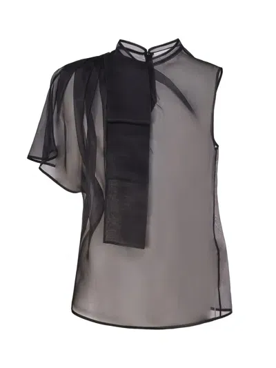 Genny Asimmetrical Top In Silk In Black