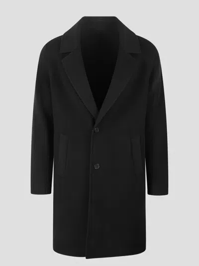 Low Brand Classic Coat In Black