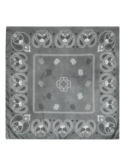 Maje Bandana Mit Paisley-print In Grau