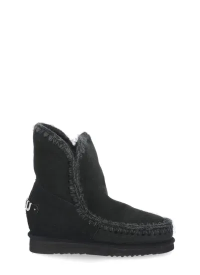 Mou Inner Wedge Short Boots In Black