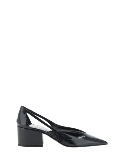 Prada Pumps In Black