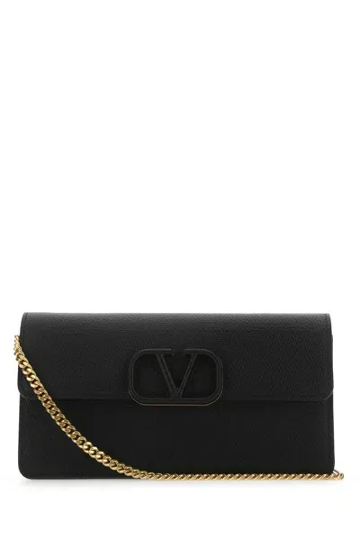 Valentino Garavani Black Leather Vlogo Clutch In Nero