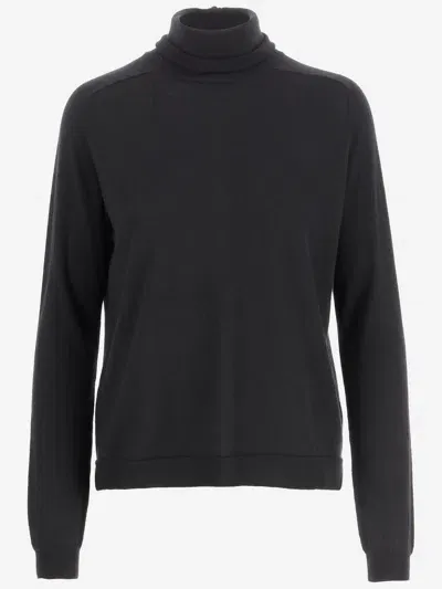 Wild Cashmere Silk And Cashmere Sweater In Black