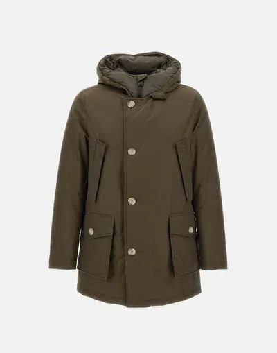 Woolrich Arctic Parka In Dark Green Color In Verde