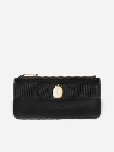 Ferragamo Vara Leather Zip Card Holder In Black